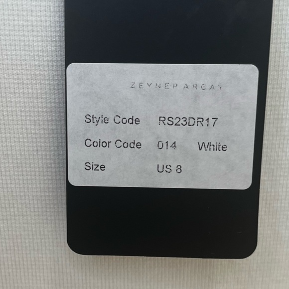 Zeynep Arcay NWT Twist Front Midi Dress in White - Picture 14 of 14